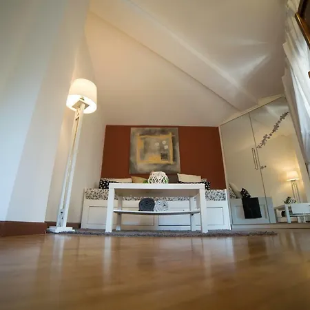 Royal Apartment *